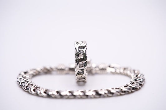 Omega Ring