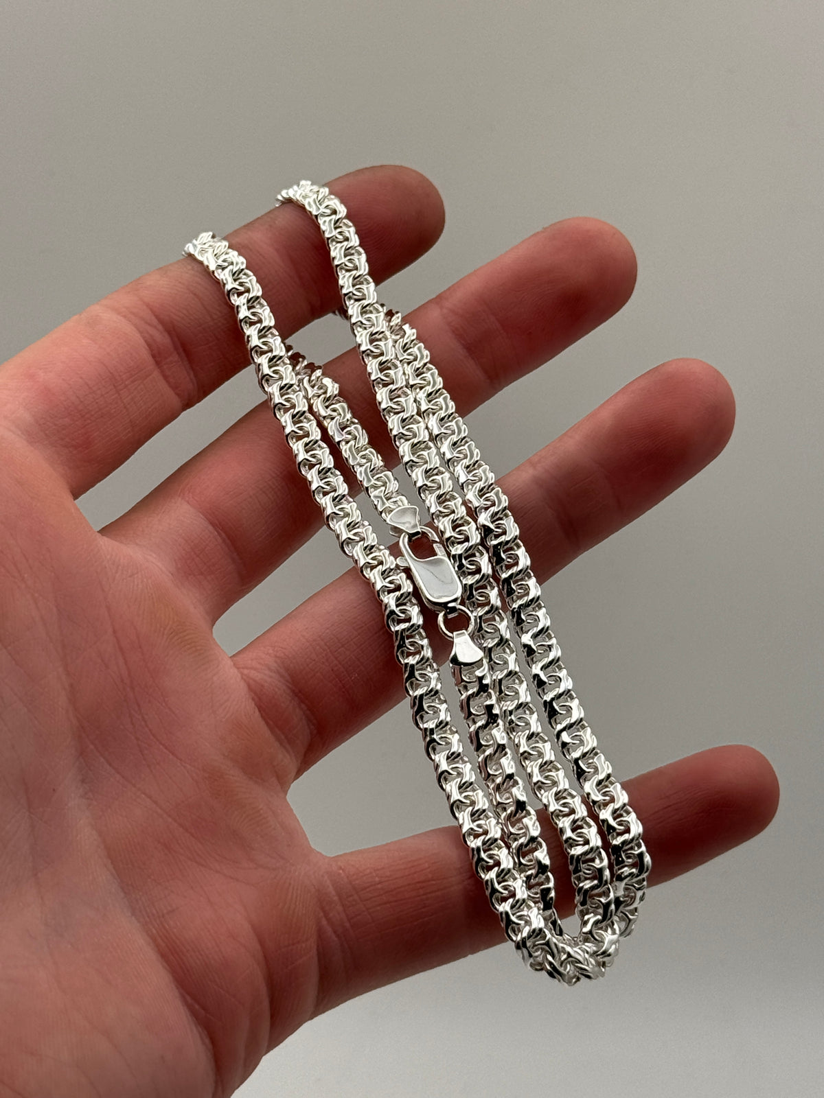 Archive Omega Necklace (White)